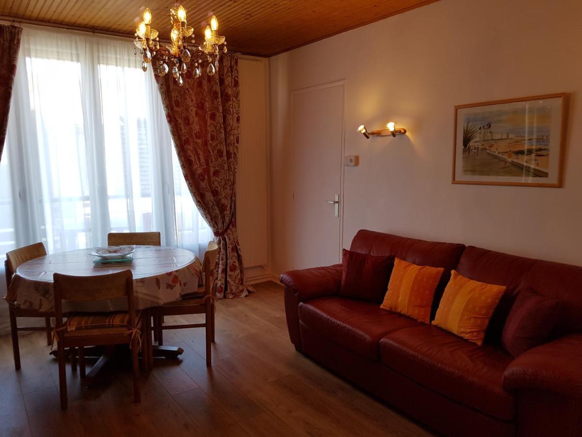 Appartement Vue Sur Mer Les Sables-d'Olonne Luaran gambar